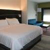 Отель Holiday Inn Express and Suites West Memphis, an IHG Hotel, фото 4