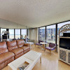 Отель Modernized Oceanfront Beach 2 Bedroom Condo, фото 2