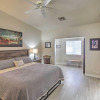 Отель Lake Havasu Home: Heated Pool & Golf Course Views, фото 4