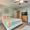 Отель Fort Walton Coastal Retreat w/ Yard: Walk to Beach, фото 5
