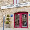 Отель Hôtel de la Porte Saint-Malo, фото 1