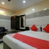Отель OYO 17156 Sri Jayaram Lodge, фото 28