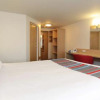 Отель Travelodge Stoke Talke, фото 7