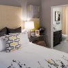 Отель Global Luxury Suites at Woodmont Triangle North, фото 3