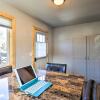 Отель Cozy Spearfish Cottage < 1 Mi to Hiking Trail, фото 4