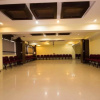 Отель OYO Rooms Sola Bridge SG Highway, фото 3