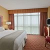 Отель Embassy Suites by Hilton Charlotte Concord Golf Resort & Spa, фото 44
