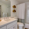 Отель Pacific Pearl 2 Bedroom Apts, фото 9