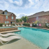 Отель Central College Station Townhome w/ Community Pool, фото 15
