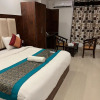 Отель Oyo 93414 Hotel Tej in, фото 8