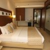 Отель OYO Premium Andheri East Seepz, фото 2