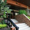Отель Chiang Mai Orchid Hotel, фото 1