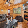 Отель Foxes' Den Cabin with Private Hot Tub and Arcade Game by RedAwning, фото 17