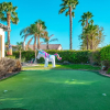 Отель 5BR Resort Style Entertainer with Pool, Spa, BBQ, фото 1