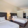 Отель Clarion Inn & Suites Central Clearwater Beach, фото 42