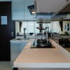 Отель Stylish 2BR at Brooklyn Apartment near Alam Sutera, фото 3