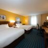 Отель Fairfield Inn & Suites by Marriott Burlington, фото 4