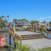 Отель Pablo Waterfront - Private Dock & Salt Water Pool, фото 1