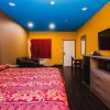 Отель Moonlight Suites - Houston George Bush Intl Airport, фото 7