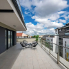 Отель WestSide Garden Apartments by Urbanrent, фото 1