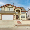 Отель El Paso Retreat w/ Pool: 11 Mi to Downtown!, фото 1