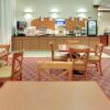 Отель Holiday Inn Express Hotel & Suites Canton, фото 12