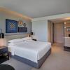 Отель Four Points by Sheraton Phuket Patong Beach Resort, фото 6