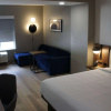 Отель La Quinta Inn & Suites by Wyndham Manchester / Arnold AFB, фото 7