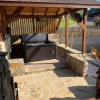 Отель Best Of Both Worlds 2 Bedroom Cabin, фото 9