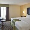 Отель Holiday Inn Express Hotel & Suites Salina-I-70, фото 7