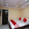 Отель Oyo 16209 Hotel Ambar Palace, фото 11