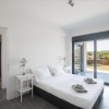 Отель Minimal Sea View Maisonette, фото 1