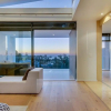 Отель Double Storey Holiday Apartment Walking Distance to Camps Bay Beach Harrier Place, фото 7