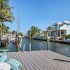 Отель New Listingprivate Pool Spa Located On Canal With Boat Lift 3 Bedroom Home by Redawning, фото 1