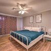 Отель Updated Family Home - 2 Blocks to Colorado River!, фото 5