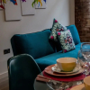 Отель BV Lush Apartment At Conditioning House Bradford, фото 15
