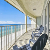 Отель Long Beach by Book That Condo, фото 33