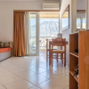 Отель Comfy Beach Flat 10min to the City Center, фото 1