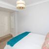 Отель Lovely 2 Bed Flat In Shepherds Bush West London, фото 5