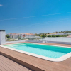 Отель The Elegant Lagos Holiday Apartment by Ideal Homes, фото 3