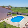 Отель Villa With Large Garden and Pool, Ideal for 8 People, Only 10 Minutes Pula, фото 14
