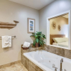 Отель Diamond Beach 307 - Beach Getaway, фото 11