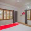Отель Four Fox Suits by OYO Rooms, фото 6