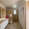 Отель Walk to the Beach, Pool, AC, Free Wifi, Concierge Service, Near Shops, Restaurants, фото 2
