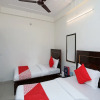 Отель OYO 16815 Hotel Suresha, фото 19