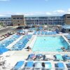 Отель Put-in-Bay Condos 706 Pool View Sleeps 8, фото 10