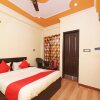 Отель Sweet Night by OYO Rooms, фото 5