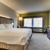 Отель Holiday Inn Express & Suites Summerville, an IHG Hotel в Саммервилле