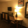 Отель Travelers Inn & Suites, фото 33