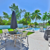 Отель Stunning and Spacious 4 3 5 House in Hollywood Beach With Pool and Patio, фото 7